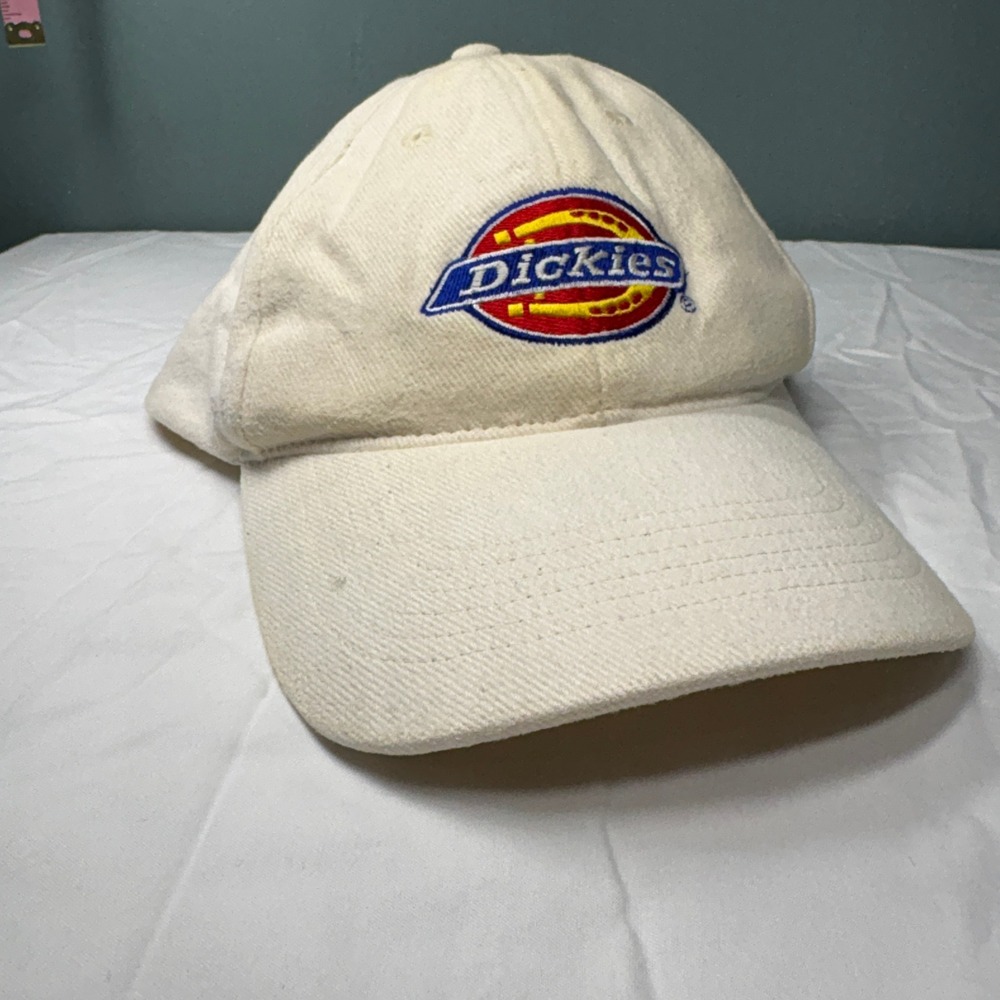 Vintage Dickies Snapback Hat Cream Embroidered Logo Pro Pocket Made in Taiwan